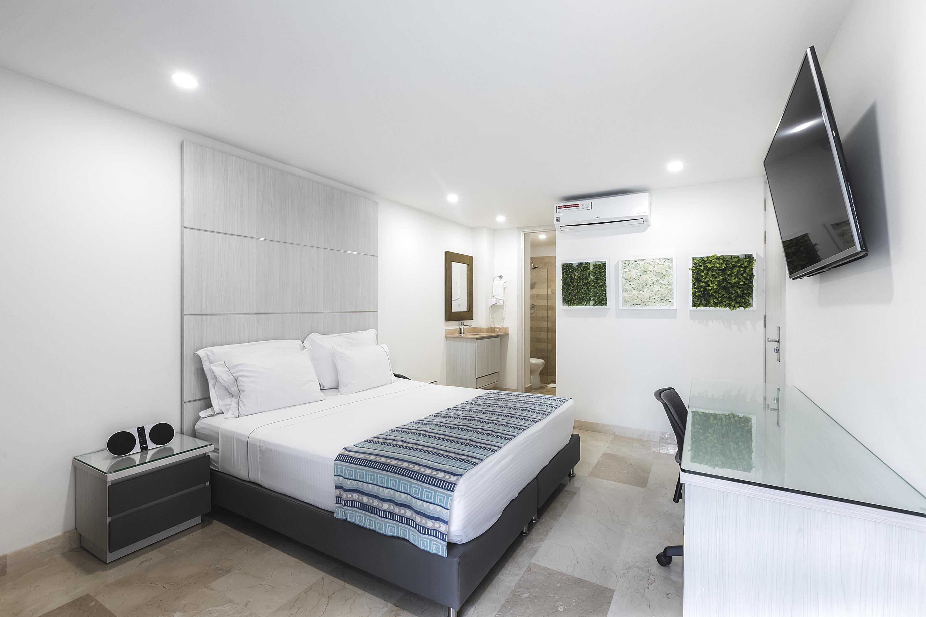 Hotel Madeiro Medellín Dış mekan fotoğraf