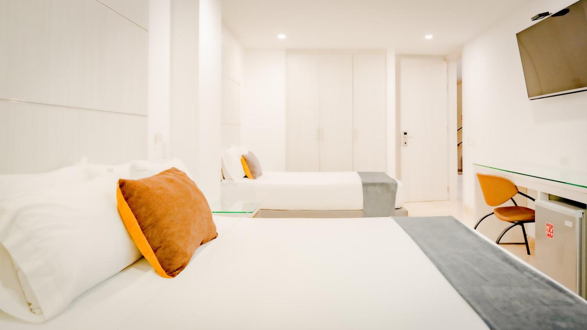 Hotel Madeiro Medellín Dış mekan fotoğraf