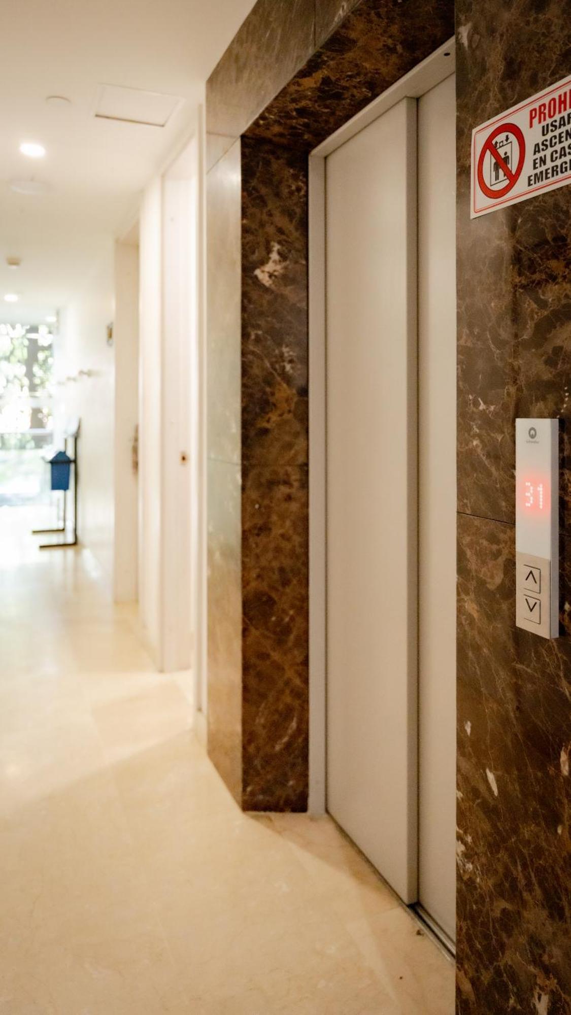 Hotel Madeiro Medellín Dış mekan fotoğraf